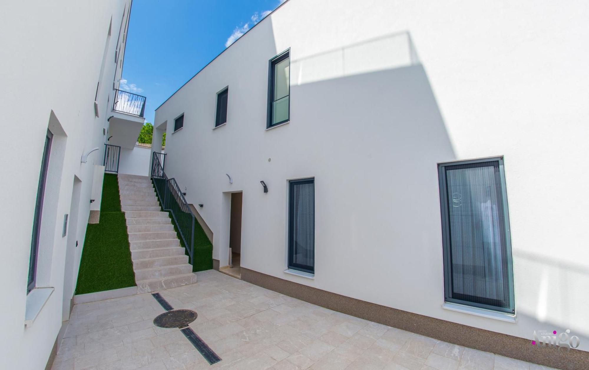 Royal Terrace Apartments Коніц Екстер'єр фото