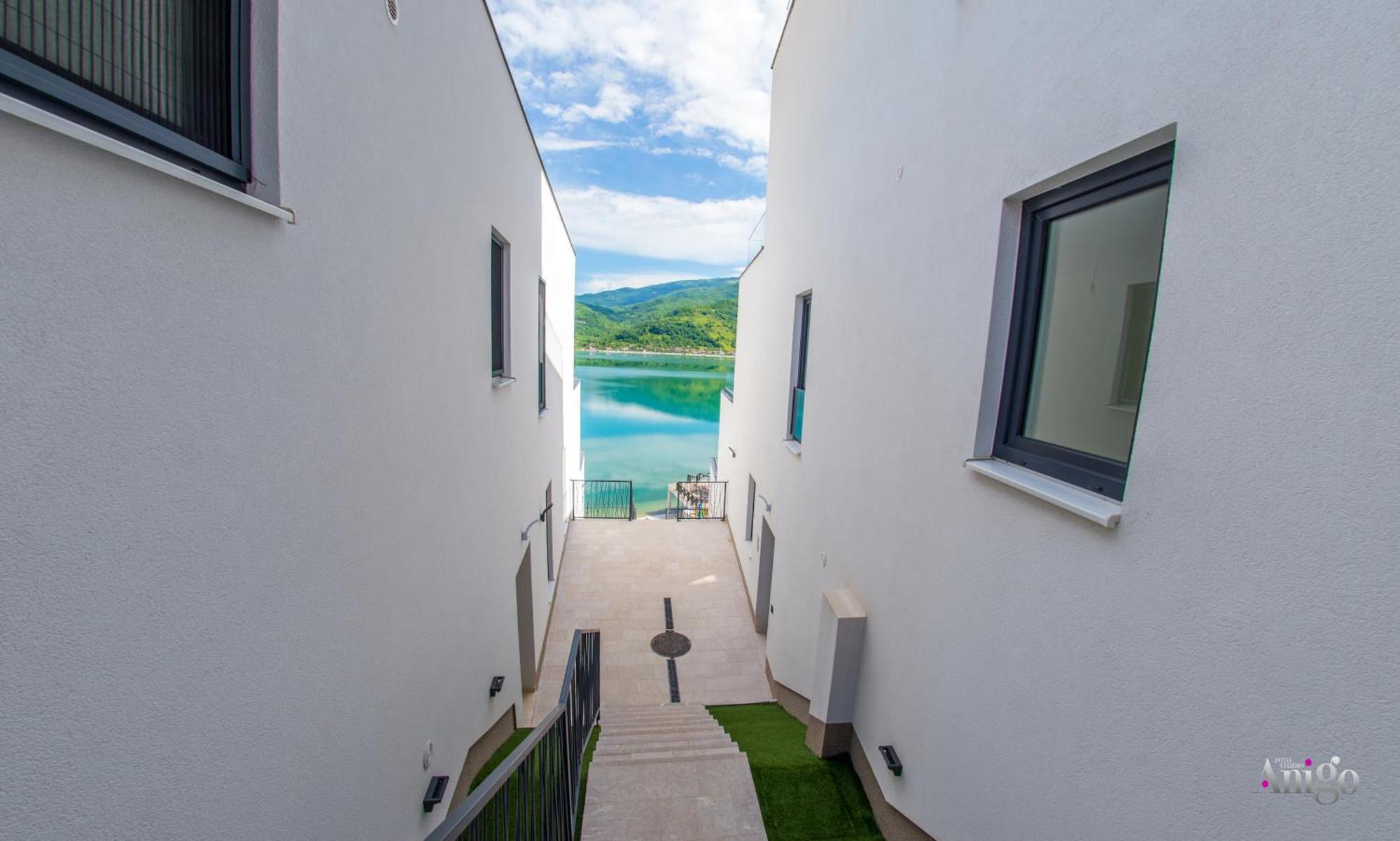 Royal Terrace Apartments Коніц Екстер'єр фото